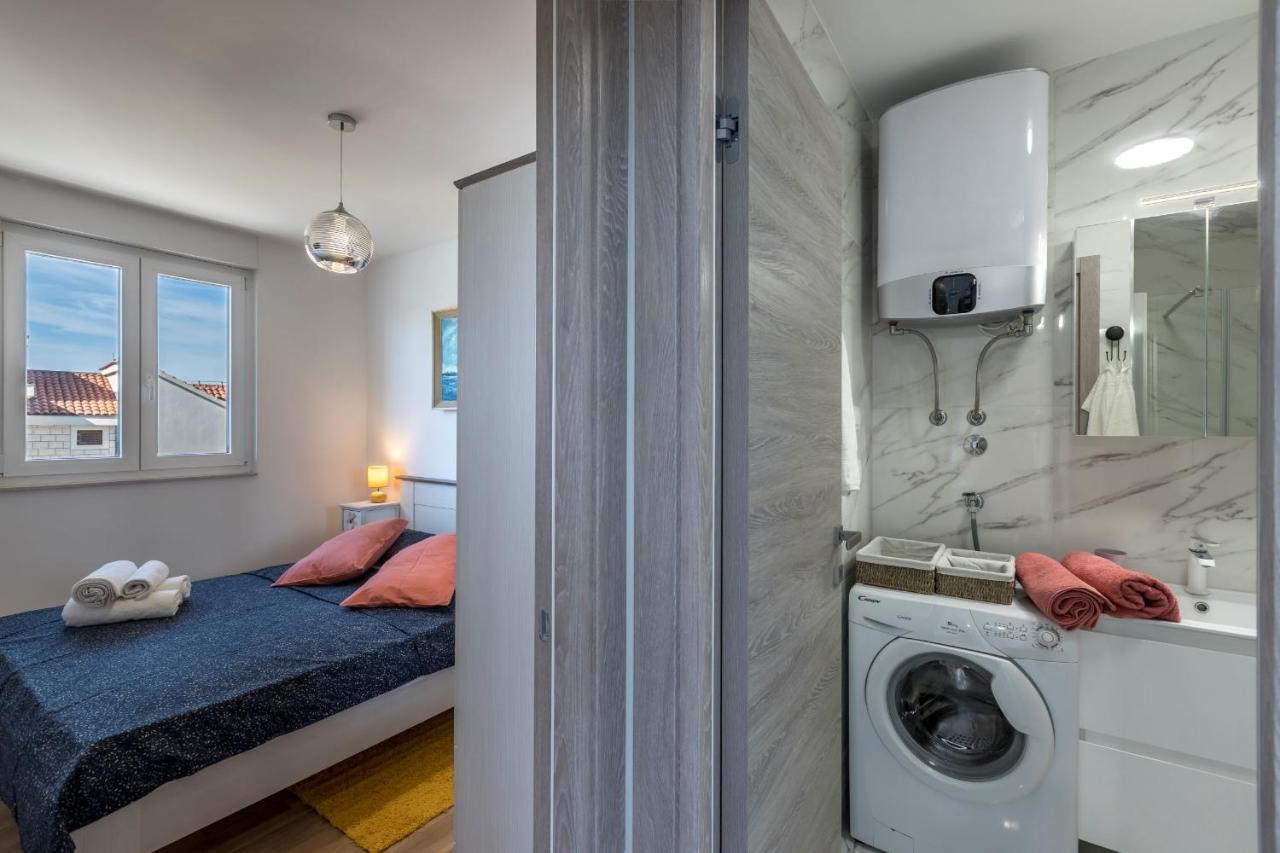 Апартаменты Apartman Lukiana*** Сплит Экстерьер фото