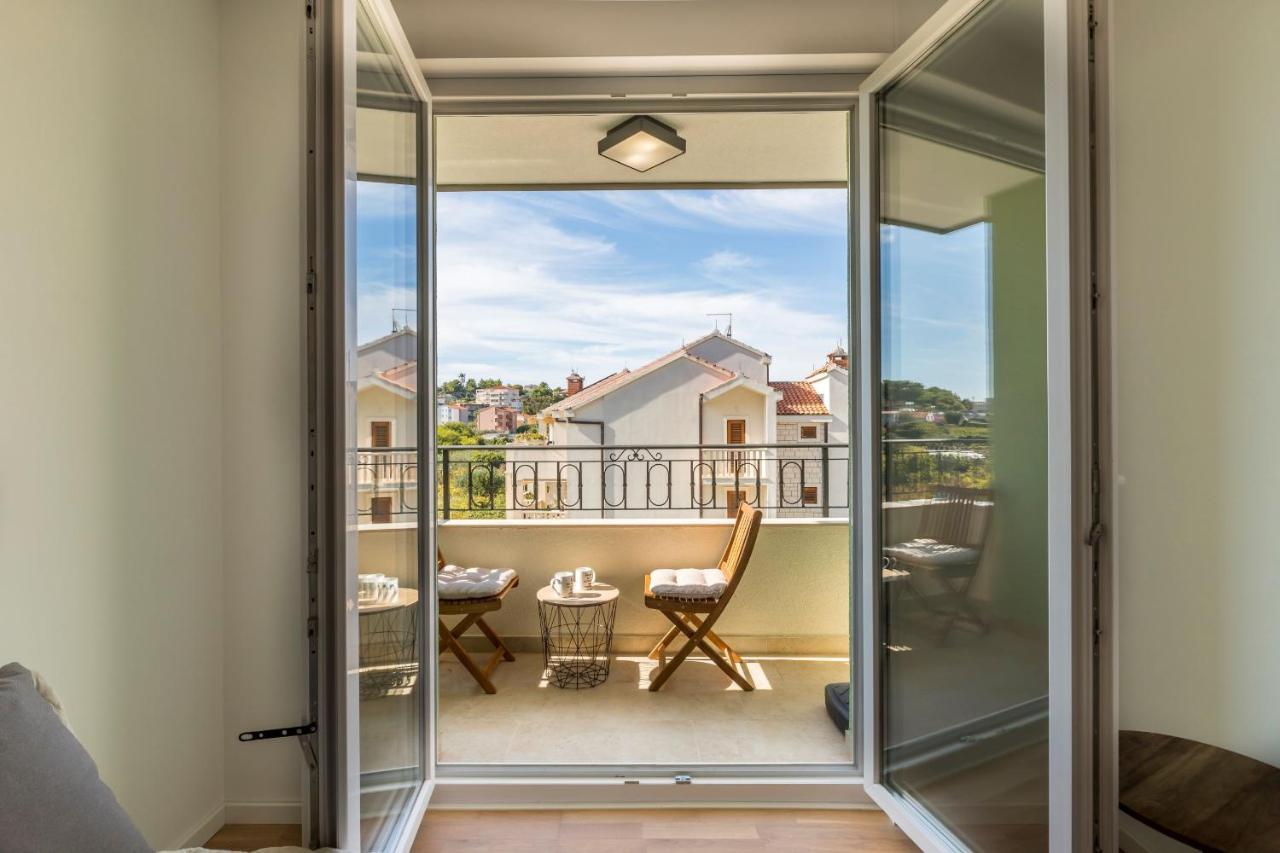 Апартаменты Apartman Lukiana*** Сплит Экстерьер фото